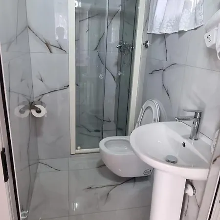 Отель Restorant Olti Shetaj